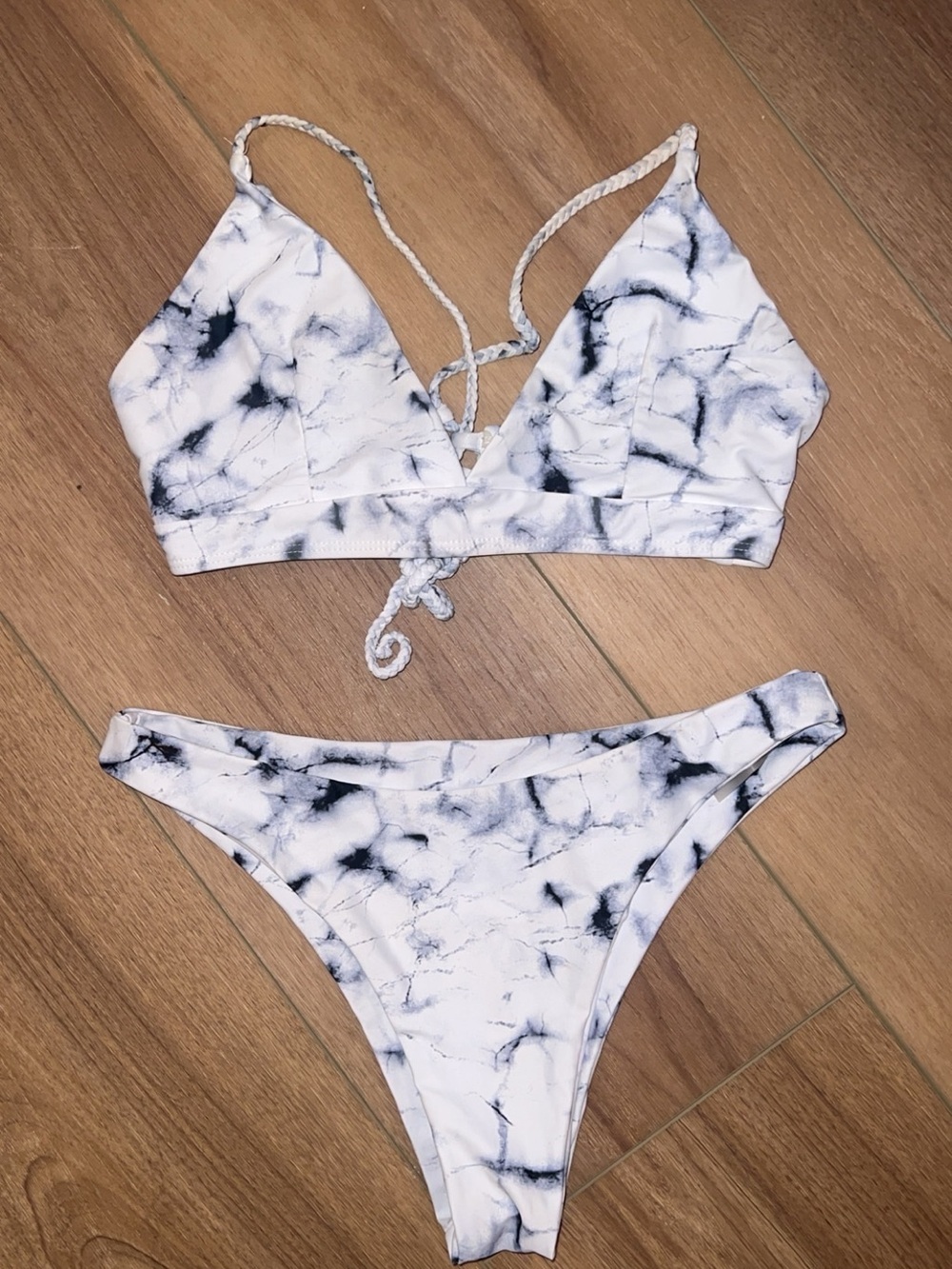 SHEIN White Marble Print Triangle Bikini Set